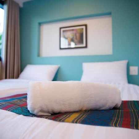 Suree House Hostel Chiang Rai Bagian luar foto