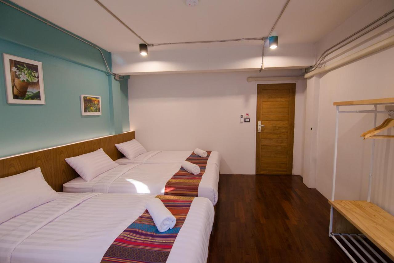 Suree House Hostel Chiang Rai Bagian luar foto